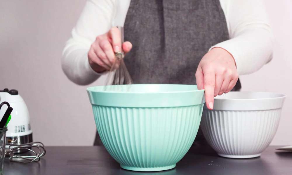 What Is The Best Material For Mixing Bowls